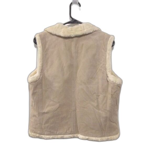 Colebrook Leather Fleece-Lined Embroidered Vest - Picture 2 of 6